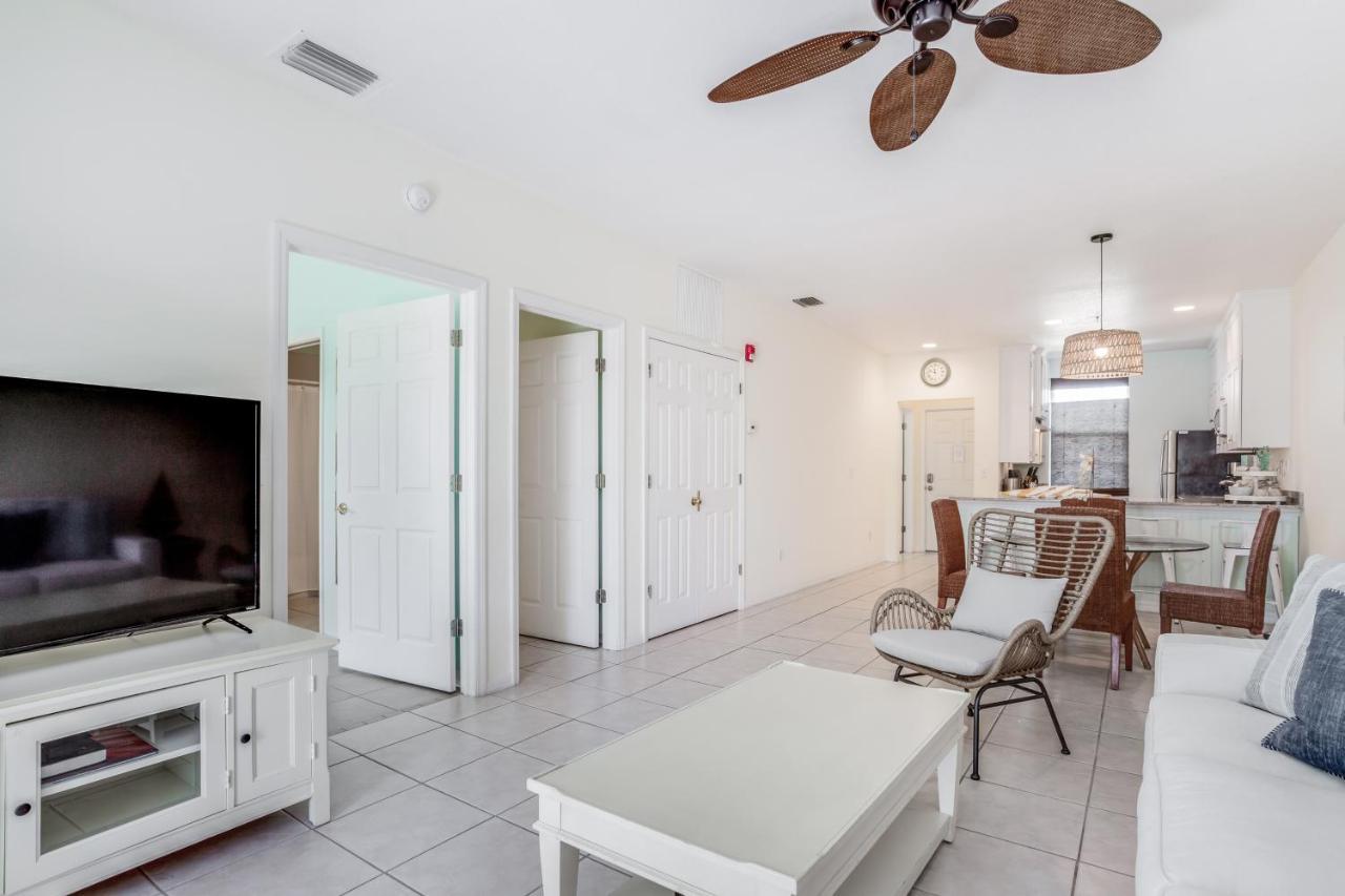 Sunshine On My Shoulders Apartment Marco Island Bagian luar foto